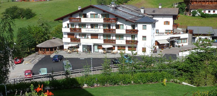 Hotel Alpenroyal